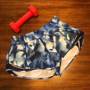 Sold! Lululemon hotty hot shorts Size 4
